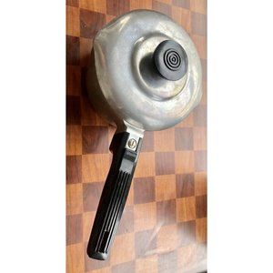 MAGNALITE Wagner Ware 1 1/2 Quarts 4681 1/2 P Vintage USA Sauce Pan Pot with lid